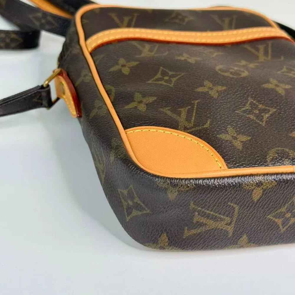 Louis Vuitton Monogram Canvas Crossbody Bag Brown & Beige Trimmed - Picture 6 of 8
